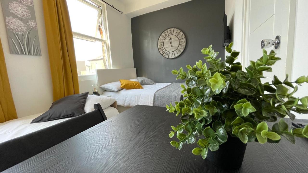 Lovely Flat In The Heart Of Holloway. Londra